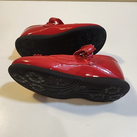 Melanie Taylor girls red Mery Jane shiny shoes size 6M - Picture 9 of 9